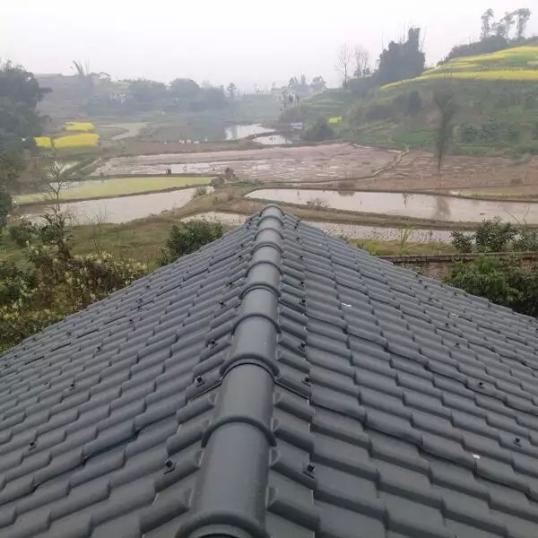 北方和南方樹脂瓦屋頂坡度分別是多少？怎么計算？